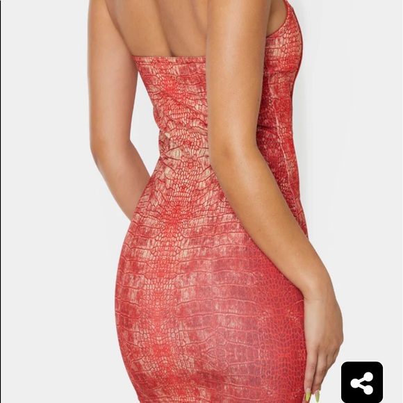 Dress - Picture 2 of 2